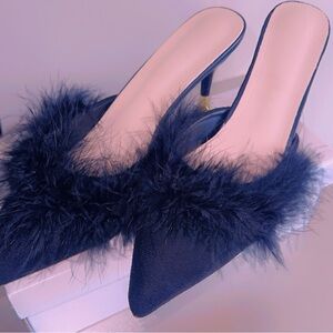 SHEIN Black Feathered Heels